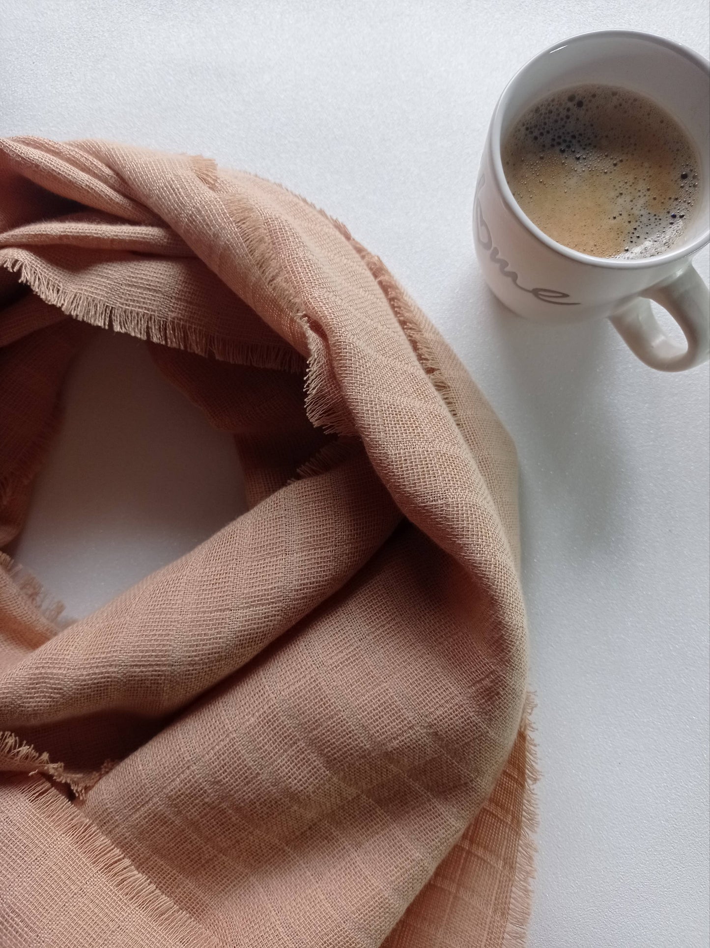 Col beige à franges