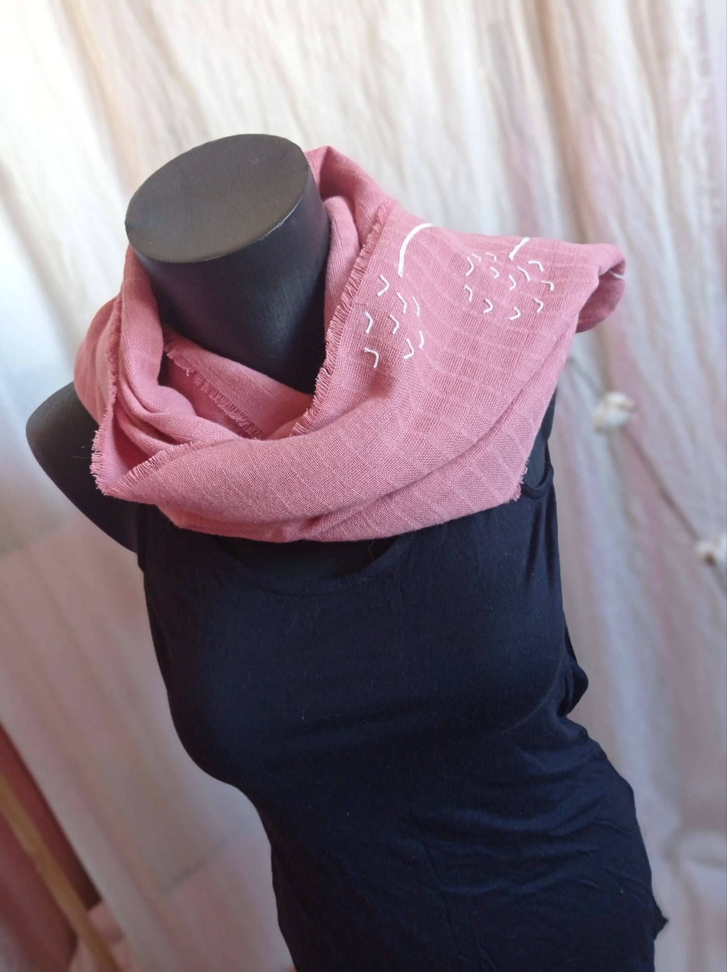 Foulard en Coton Bio rose poudré "Fleurs au vent", Pièce Unique | Made in France
