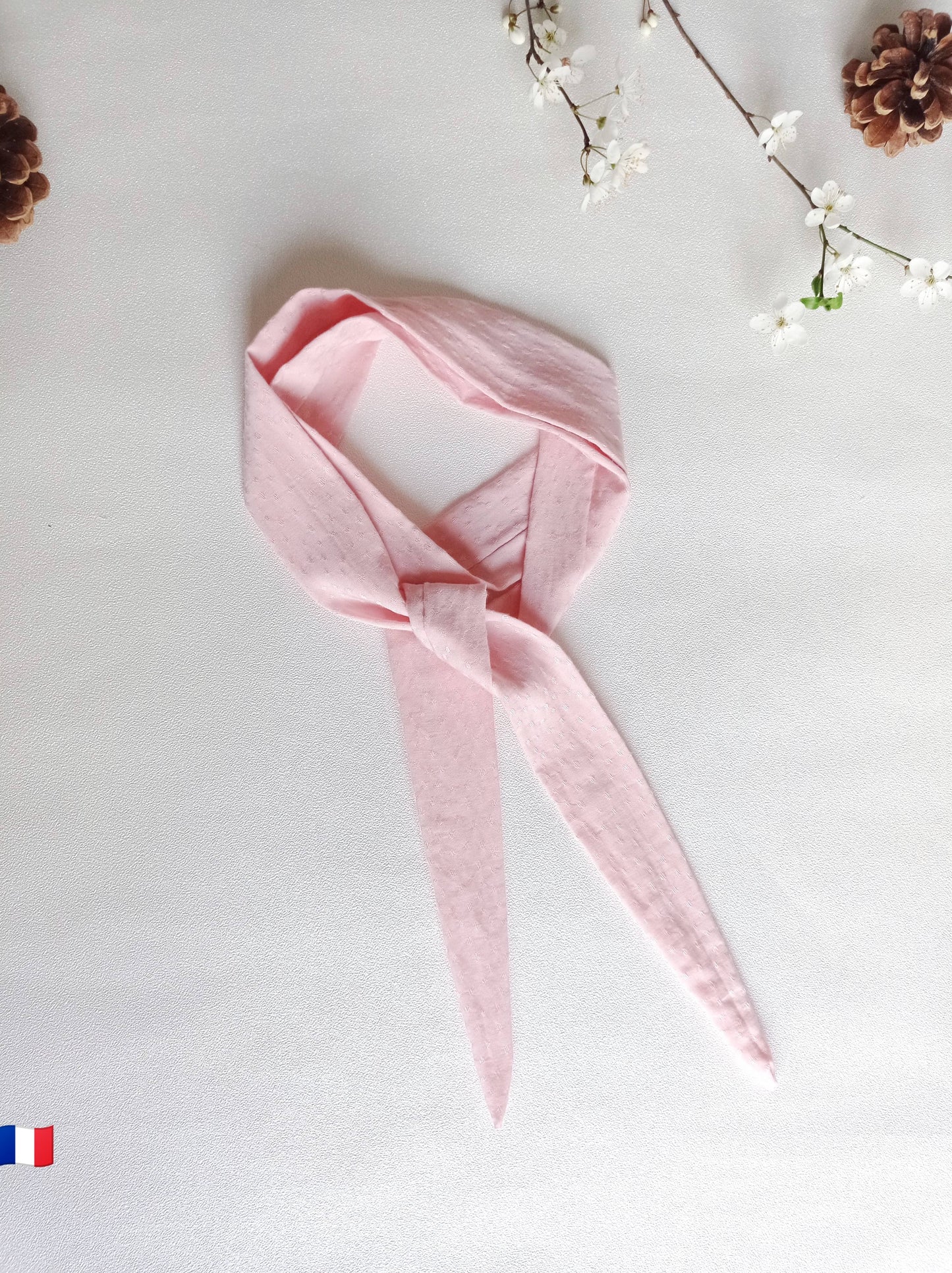 petit foulard rose