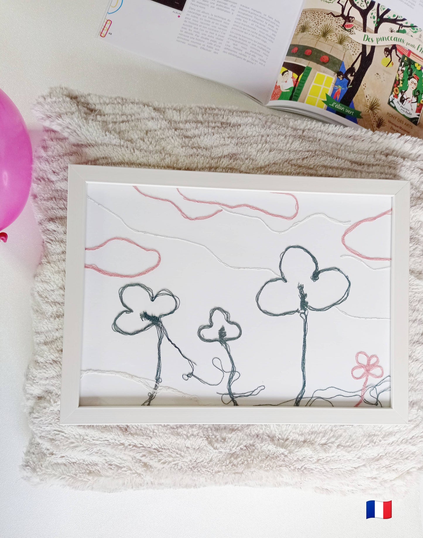 Cadre Unique "Bubble Trèfles" symbole caché - Upcycling