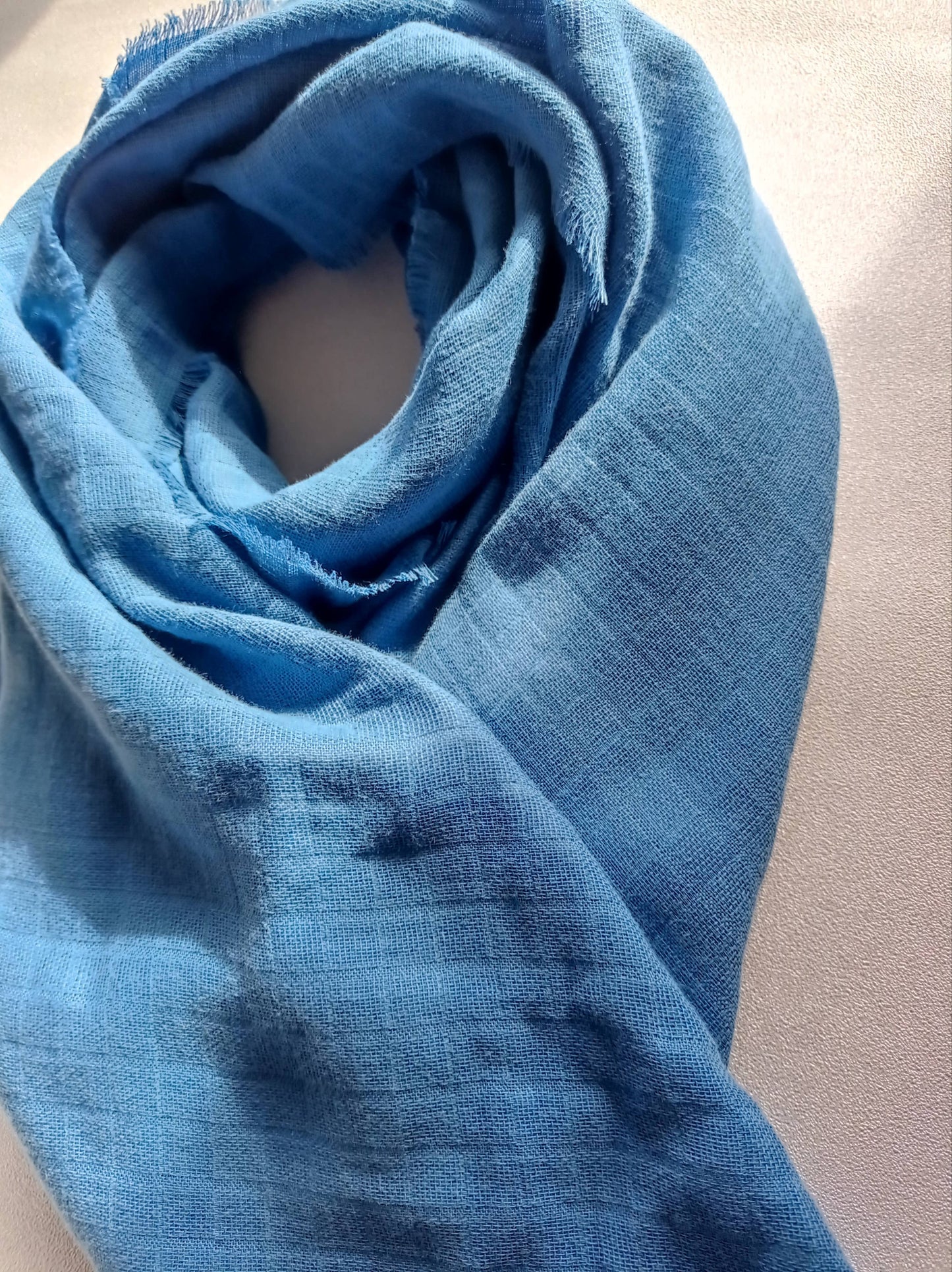 Cache cou bleu indigo zoom