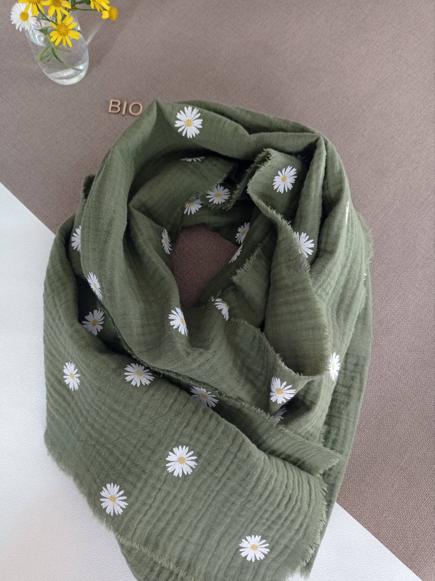 Foulard en Coton Bio, Vert "Nos pâturages" | Made in France