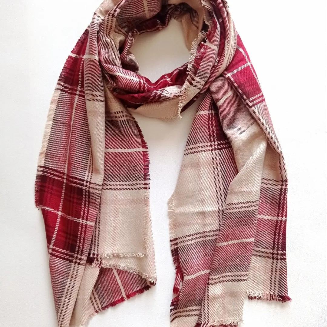 écharpe chèche à carreaux rouge bordeaux beige