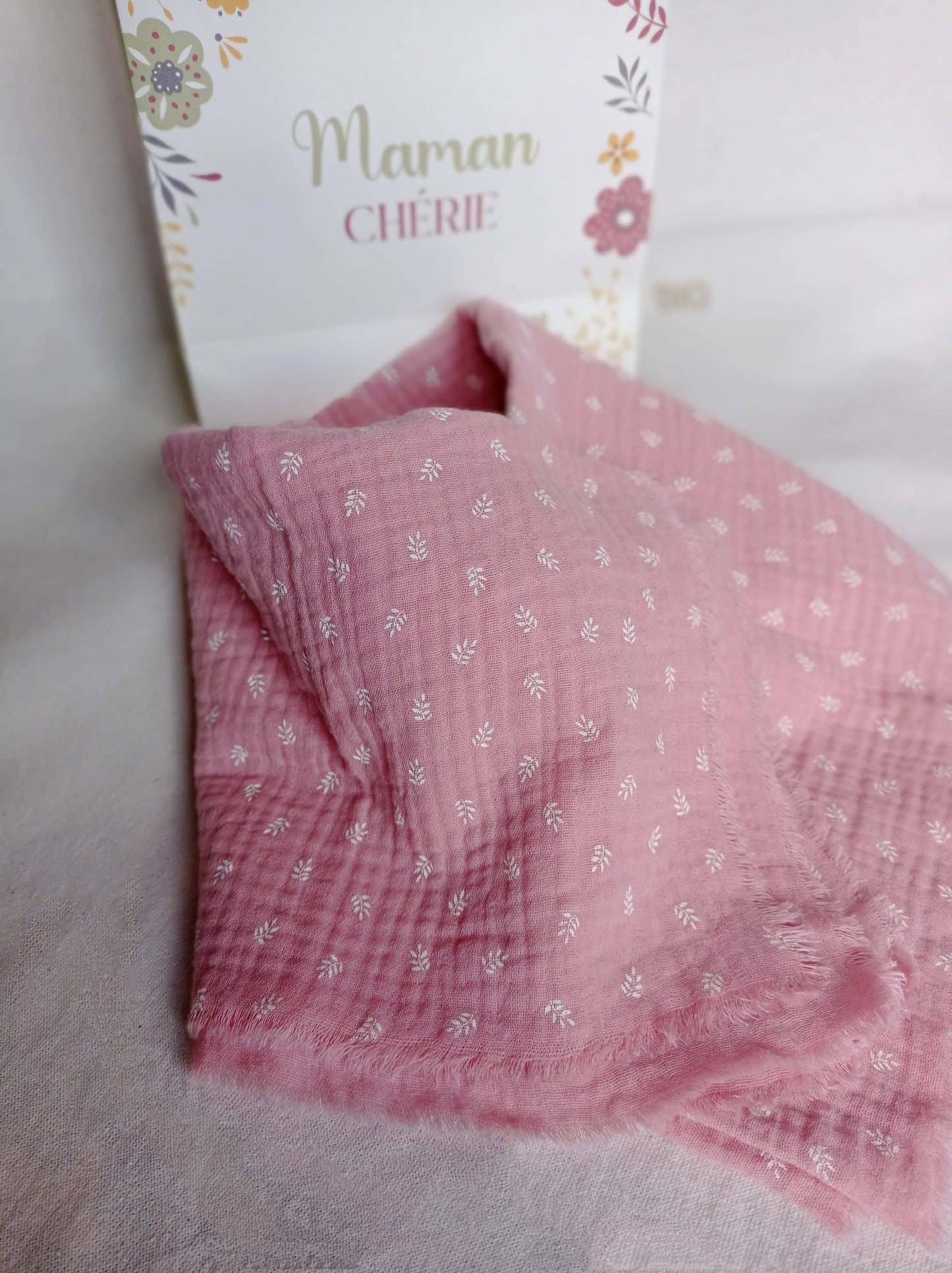 cadeau maman foulard coton bio rose