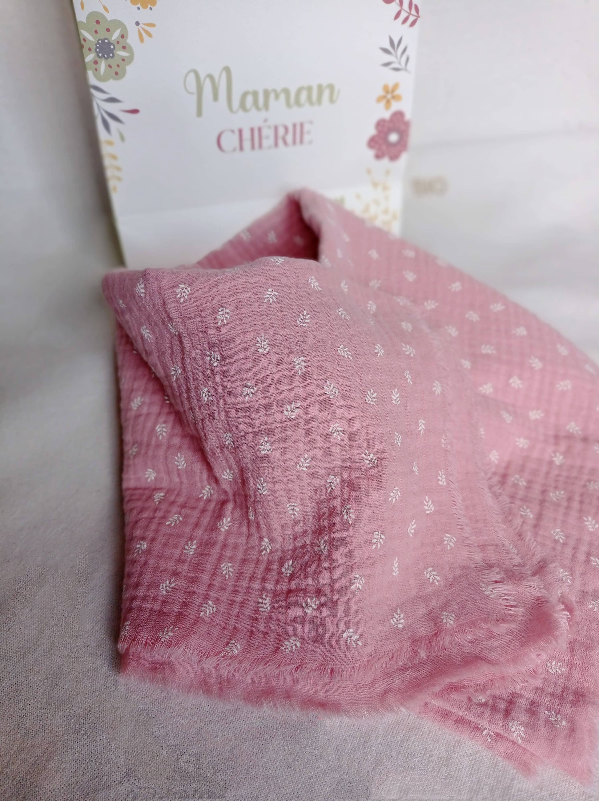 cadeau maman foulard coton bio rose