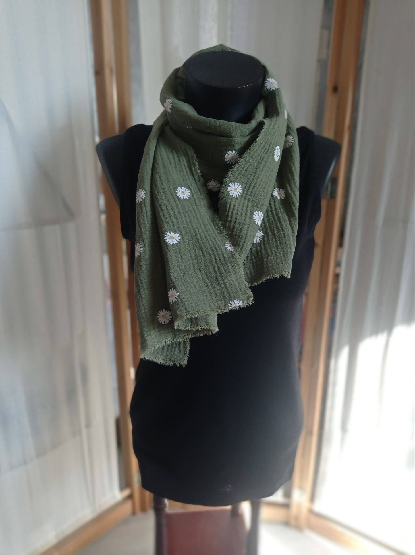 Foulard en Coton Bio, Vert olive "Nos pâturages" | Made in France