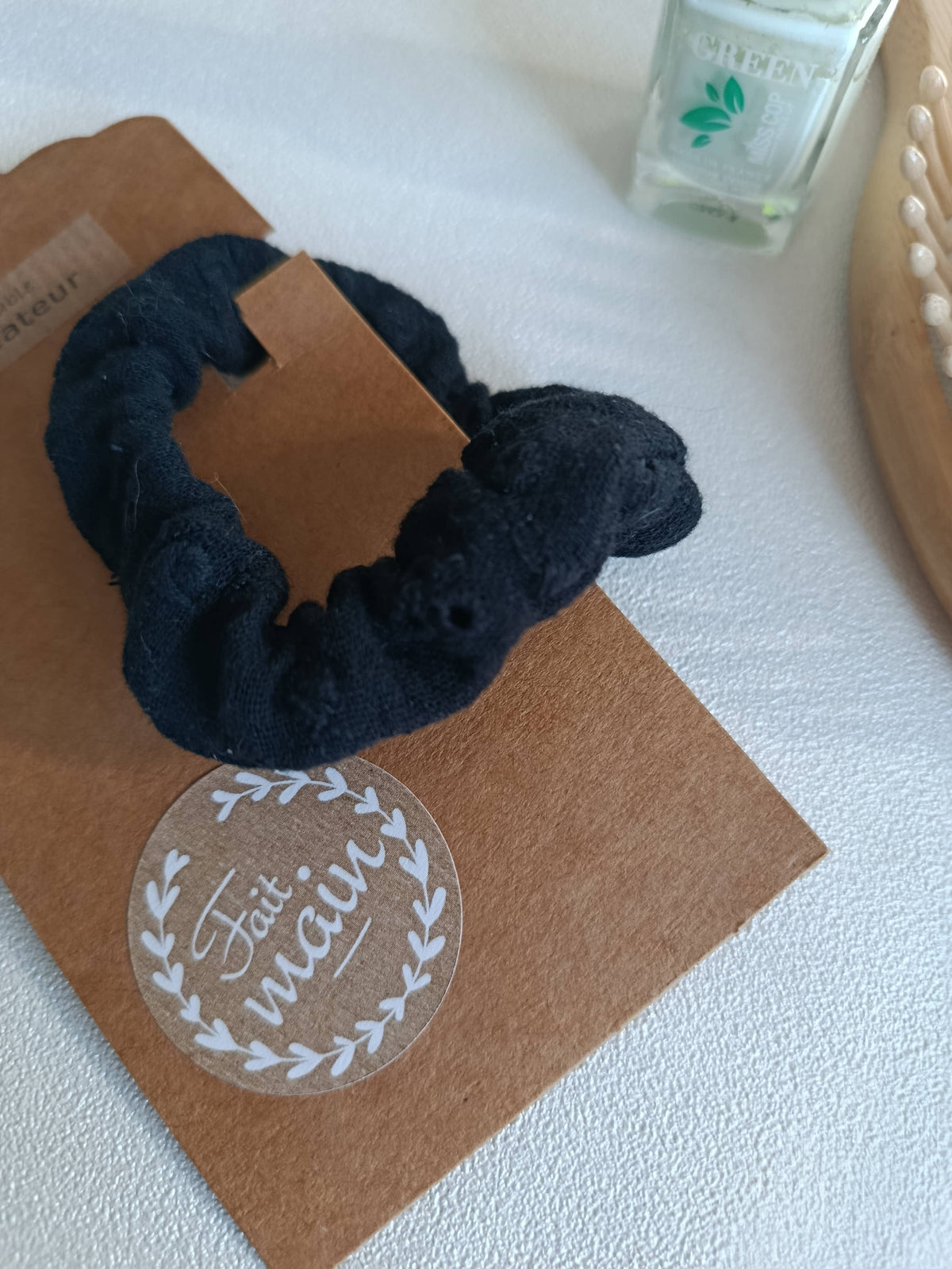Élastique noir cheveux 